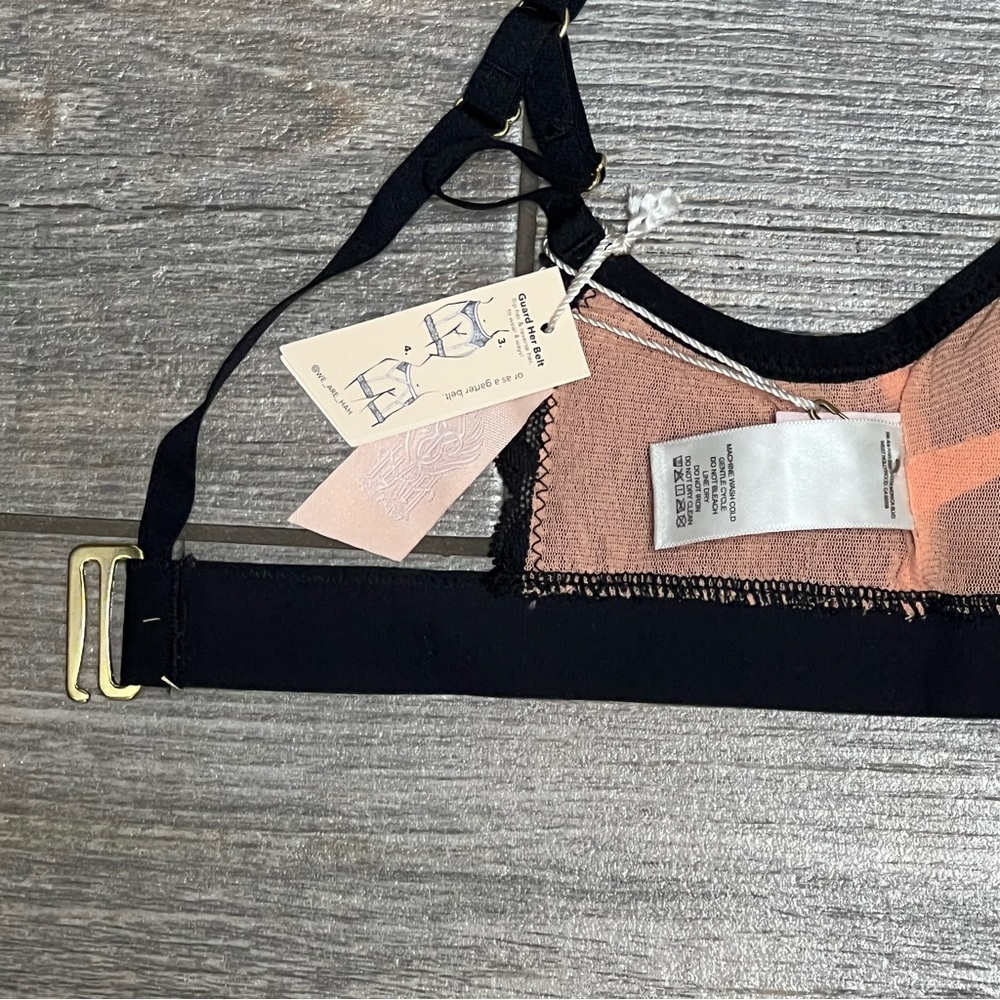 NWT Free People X We Are HAH Guard Her Bra or Belt Black Lace Small Bralette - Picture 9 of 15